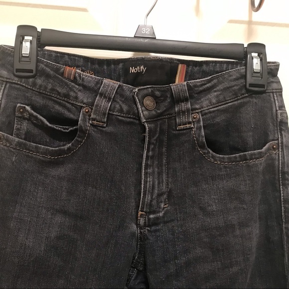 Notify Hellbora Midrise Straightleg Jeans Sz 26 - Picture 3 of 8